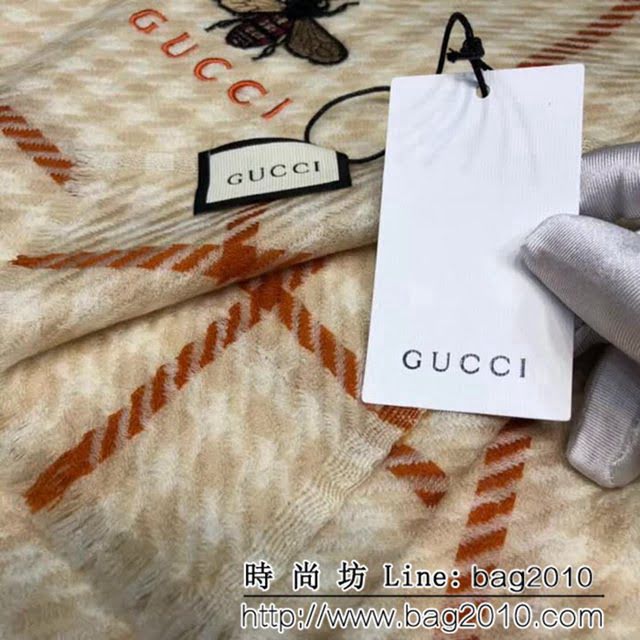 GUCCI古馳官網 18年秀場小千鳥格羊絨長圍巾 LLWJ6685